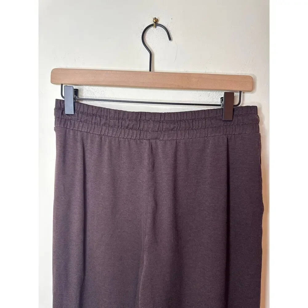 VUORI Halo Essential Wideleg Pant Heathered Brown Style VW4023 Size Medium - Picture 7 of 8